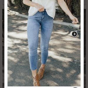 CJLA Tate jeans, medium wash NWT never worn.